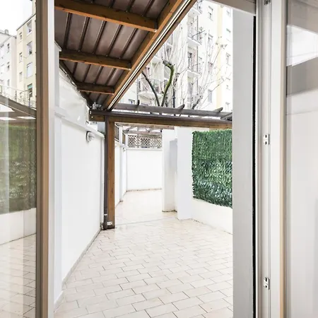 Easylife - Bellissimo Con Terrazzo * Milánó